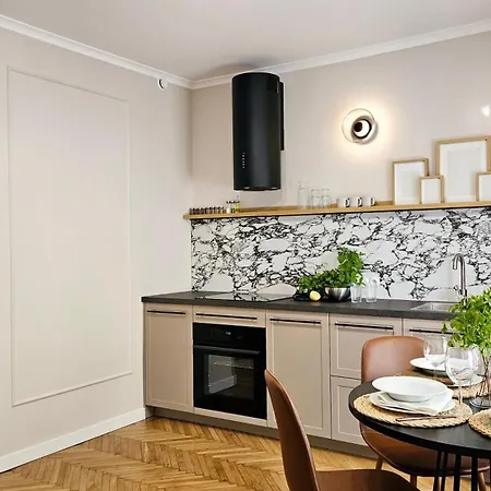 Nest Sopot, Garden Apartment With Bathtub, Apartament Z Ogrodkiem I Wanna Exterior photo